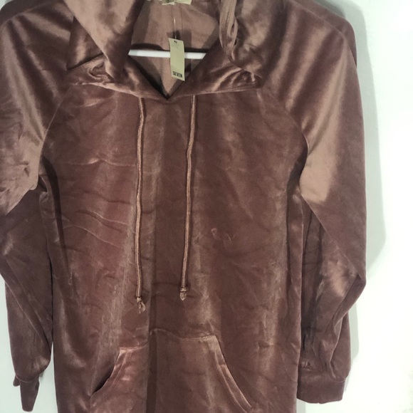 Hoodie - Picture 6 of 7